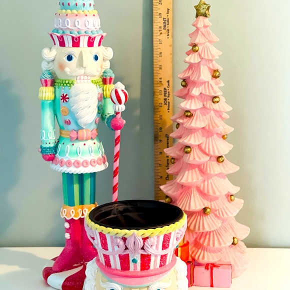 This is a trio from RAZ BNIB and ready to enhance your holiday decor. - Picture 1 of 11
